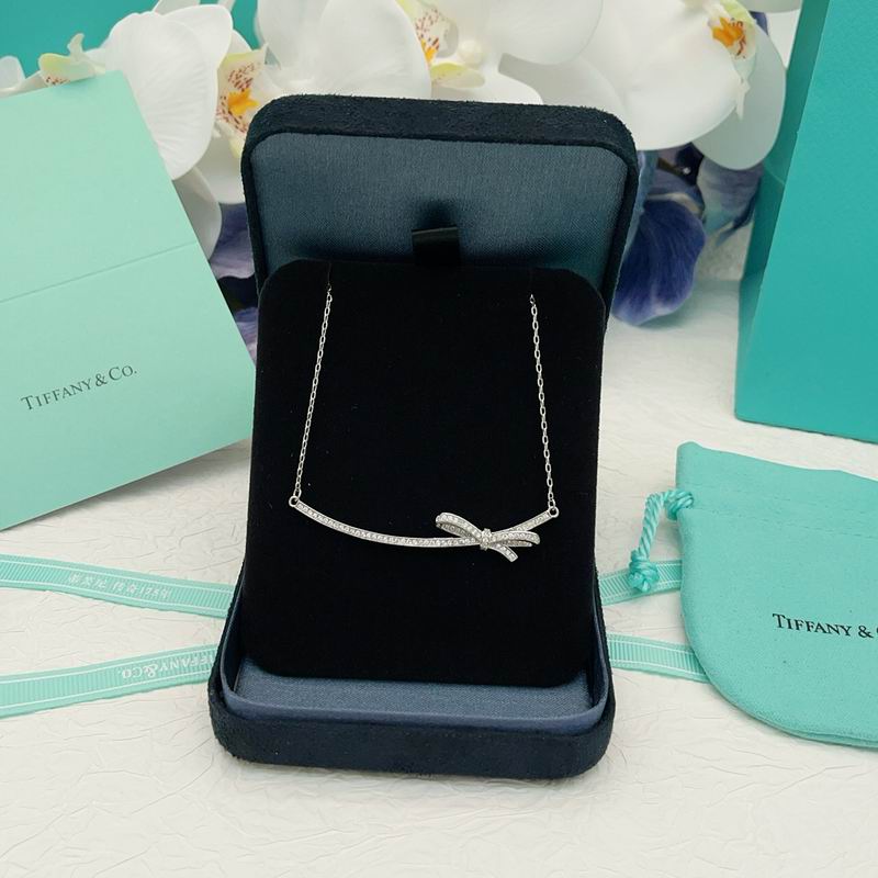 Tiffany Necklace 06yxs21